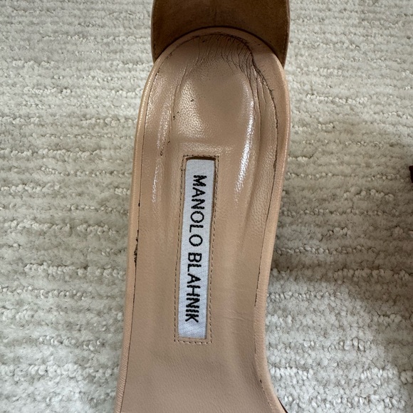Manolo Blahnik Maurilla Tan Leather Ankle Strap Sandals - 8.5 - Picture 9 of 10